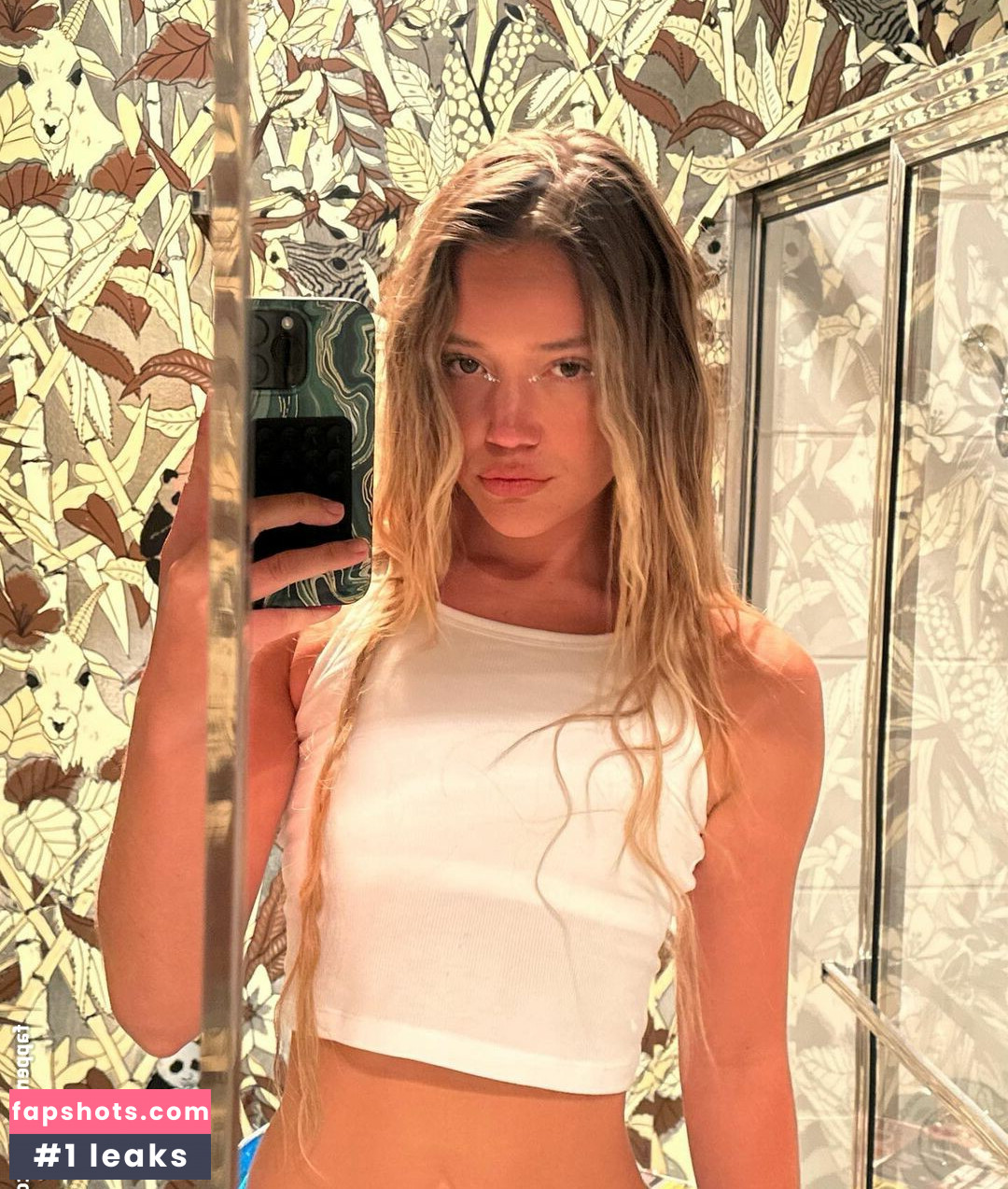 Olivia Ponton gallery photo #546