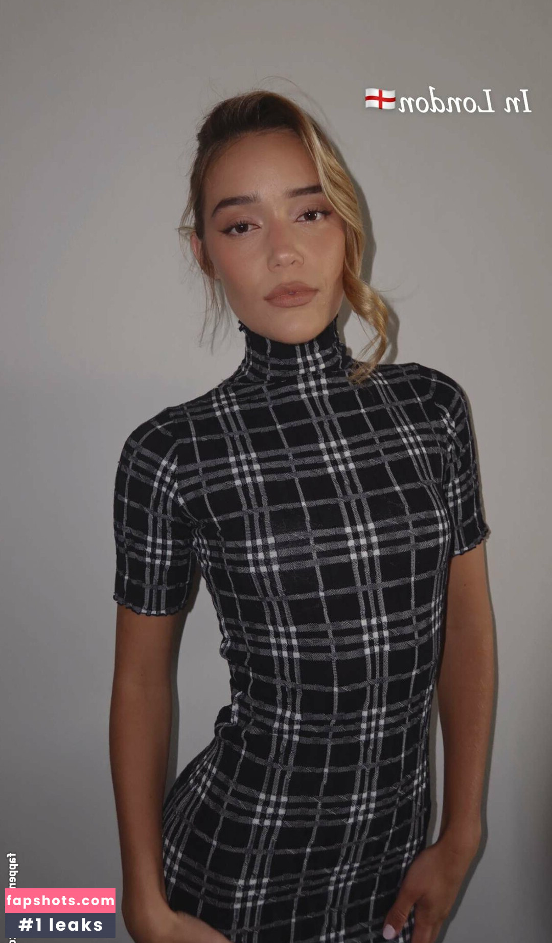 Olivia Ponton gallery photo #64