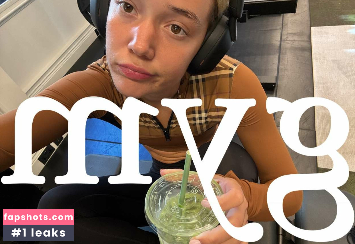 Olivia Ponton gallery photo #68