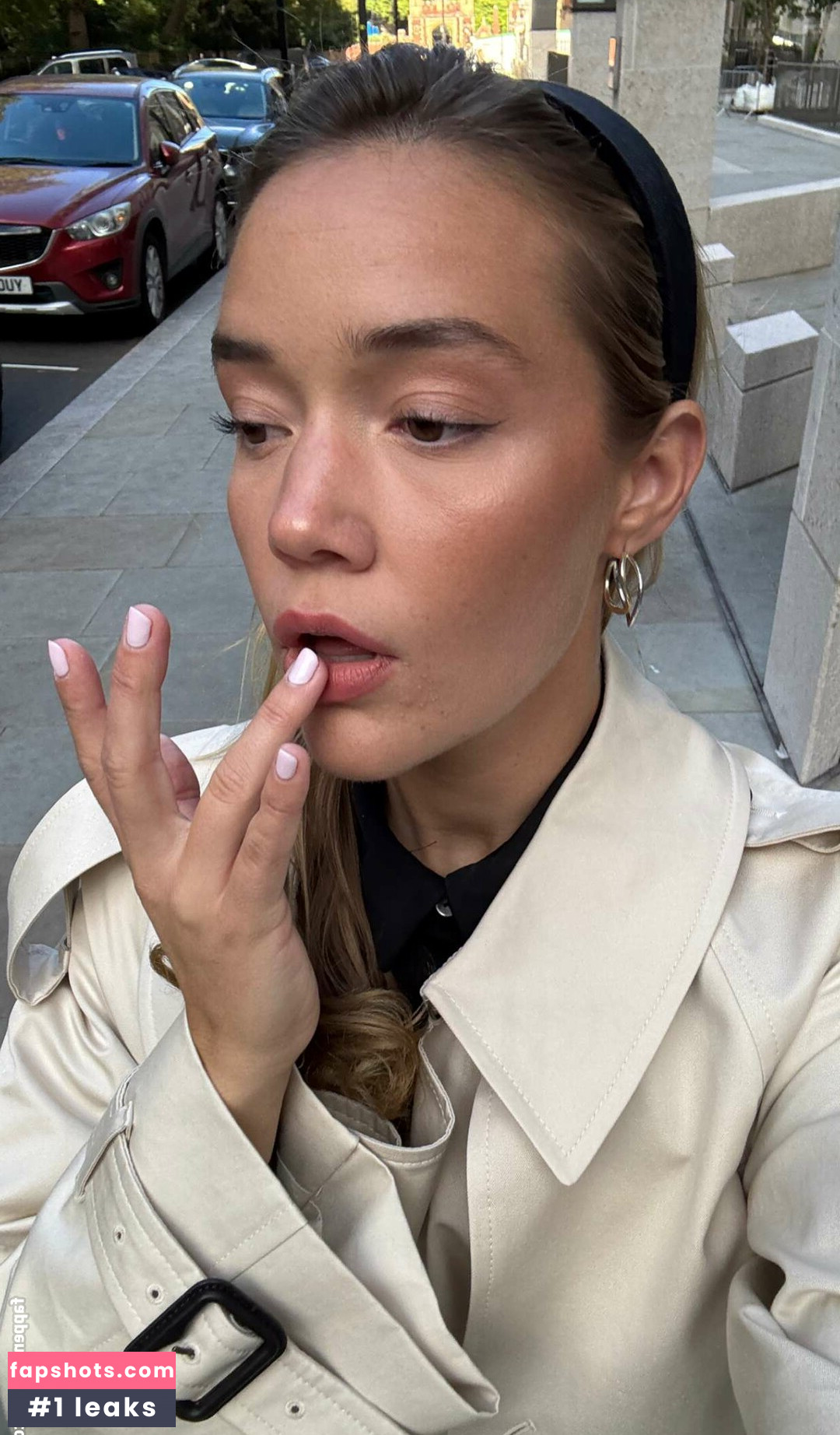 Olivia Ponton gallery photo #84