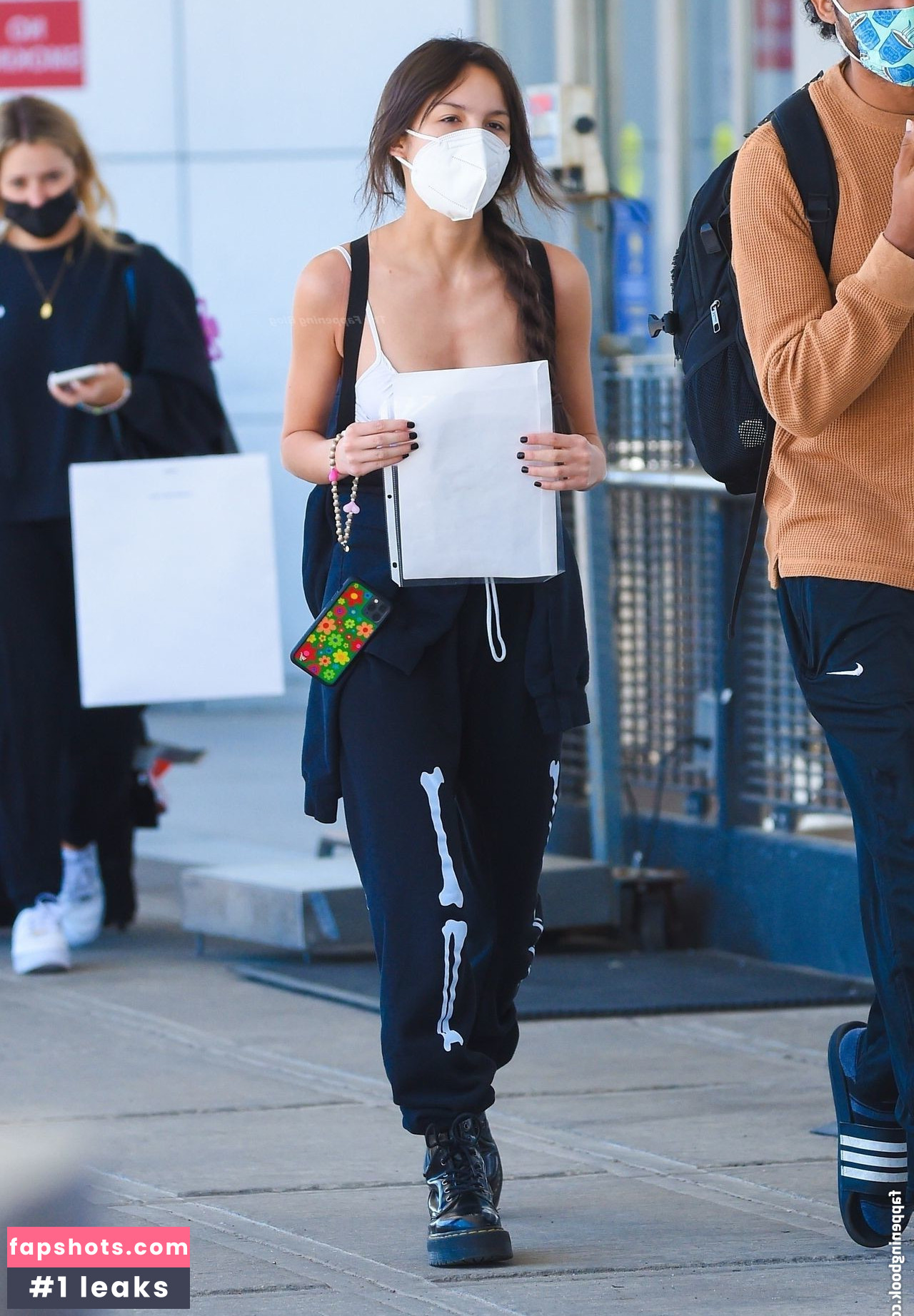 Olivia Rodrigo gallery photo #1042