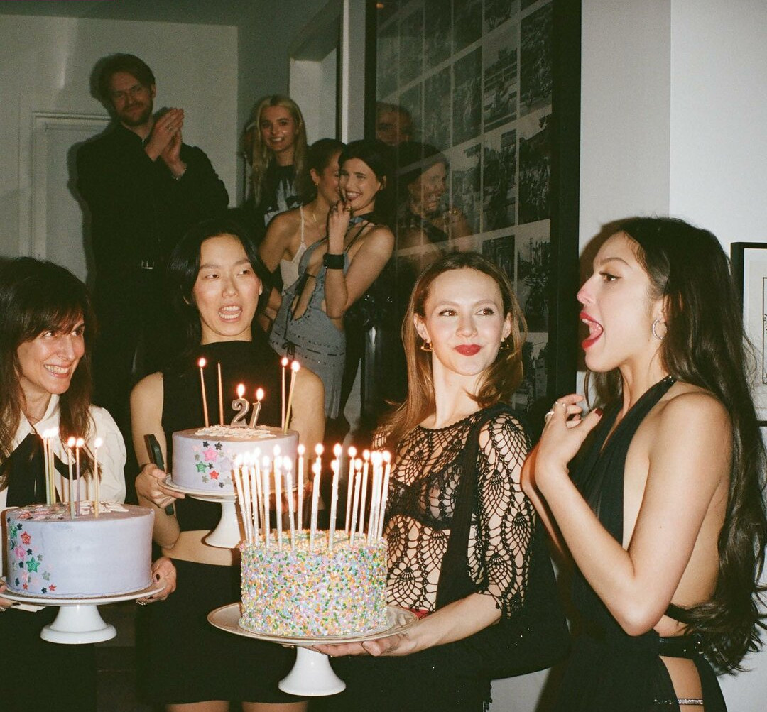 olivia-rodrigo gallery photo #1156