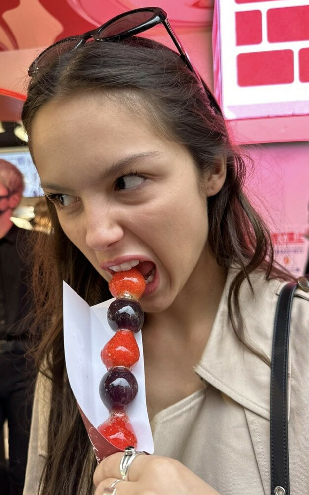 olivia-rodrigo gallery photo #1424