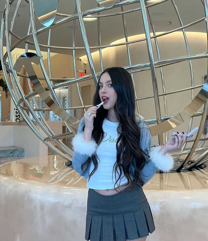 olivia-rodrigo gallery photo #2145