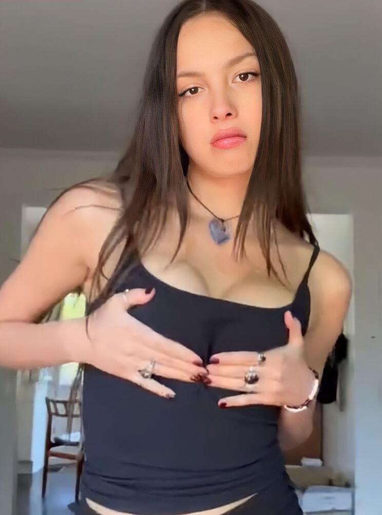 olivia-rodrigo Nude Leaks OnlyFans Photos #859 - LeakJerk