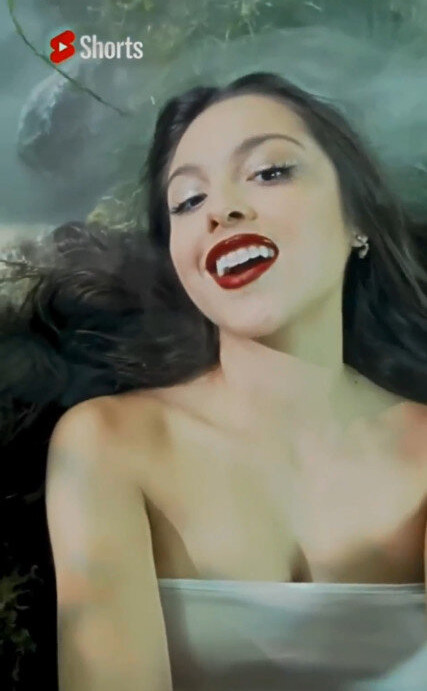 olivia-rodrigo gallery photo #877