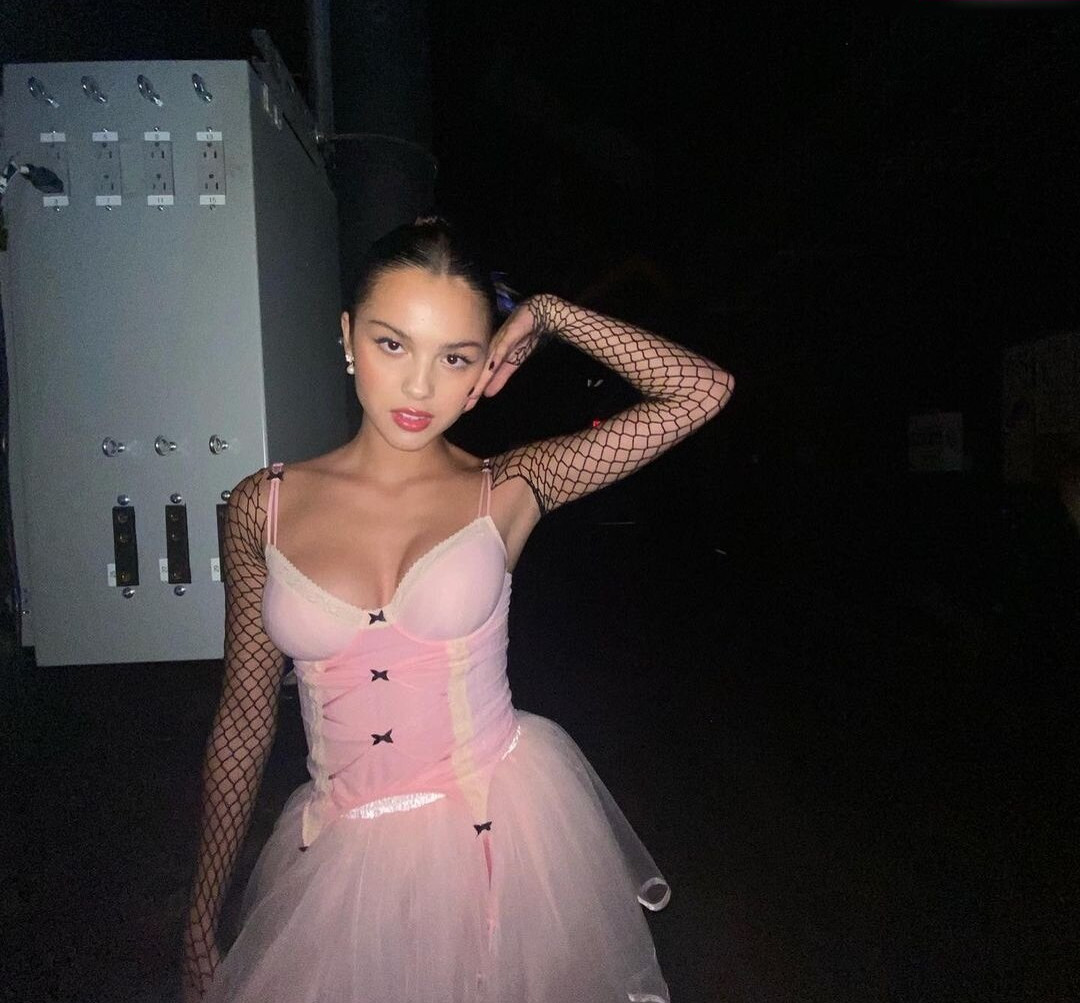 olivia-rodrigo gallery photo #943