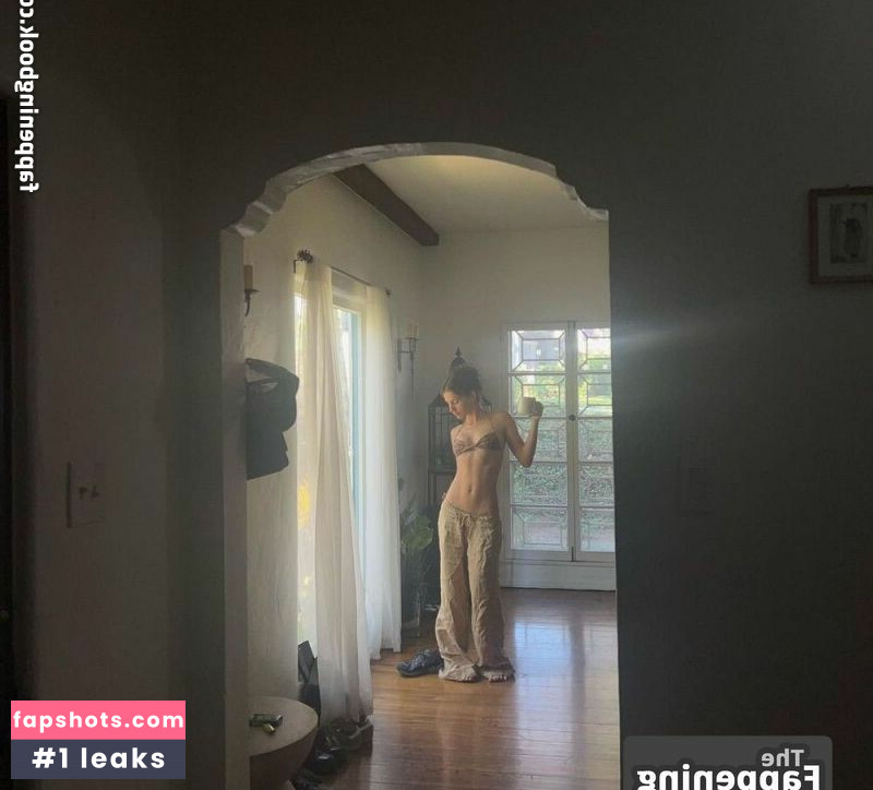 Olivia Rouyre gallery photo #2