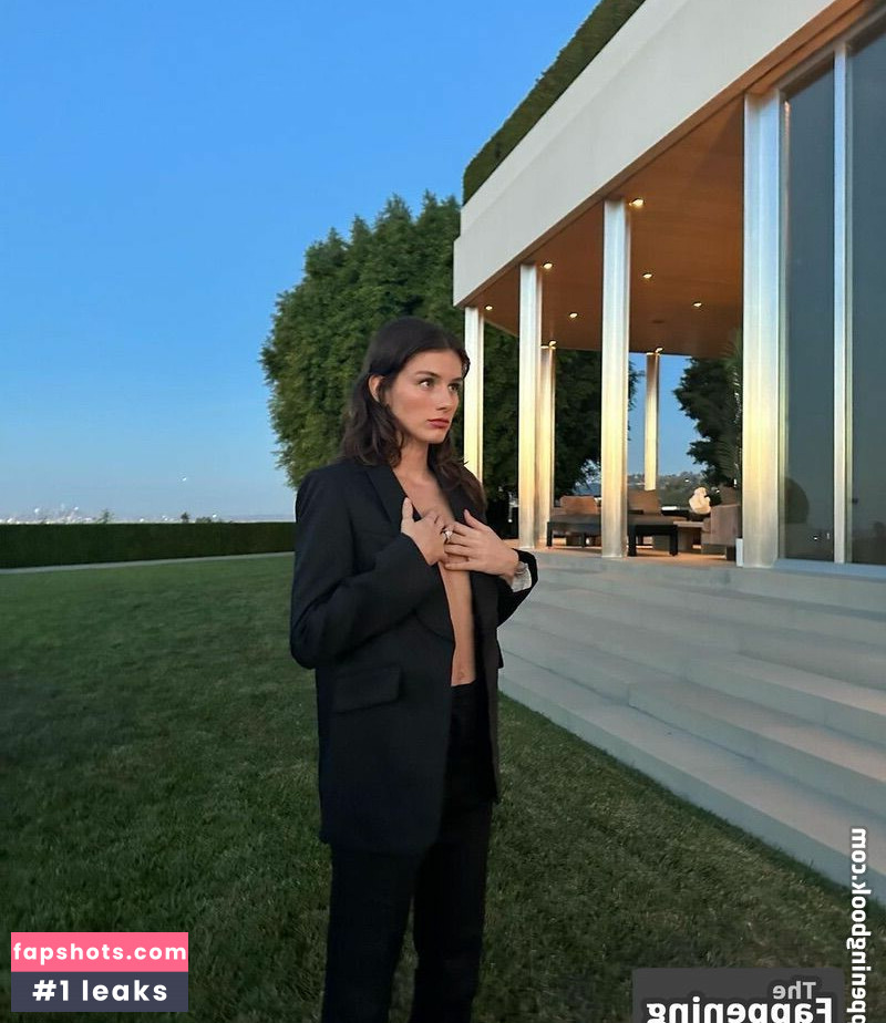 Olivia Rouyre gallery photo #22