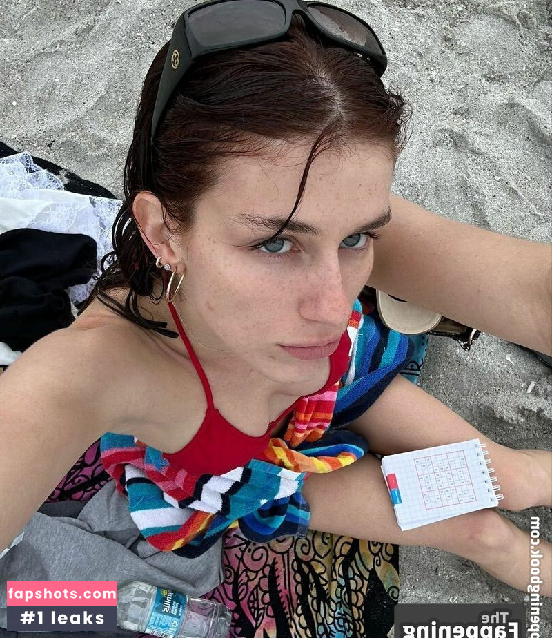 Olivia Rouyre gallery photo #27