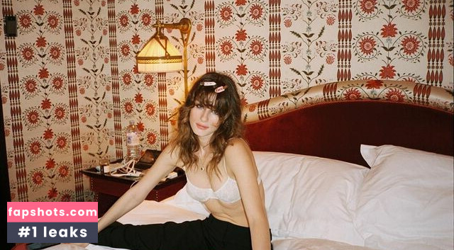 Olivia Rouyre gallery photo #42