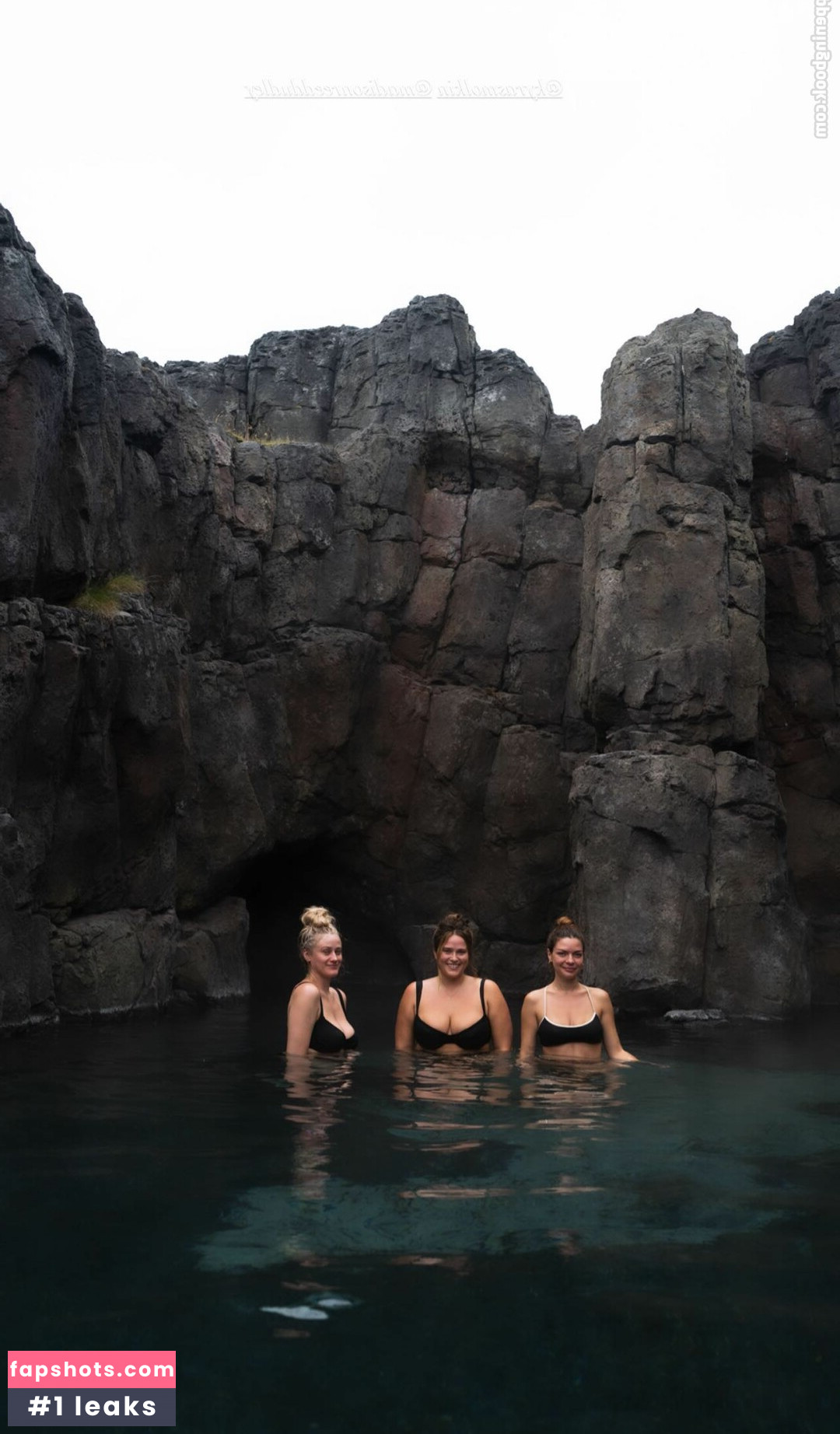 Olivia Taylor Dudley Nahé úniky fotek pouze od fanoušků #3 - Fapshots