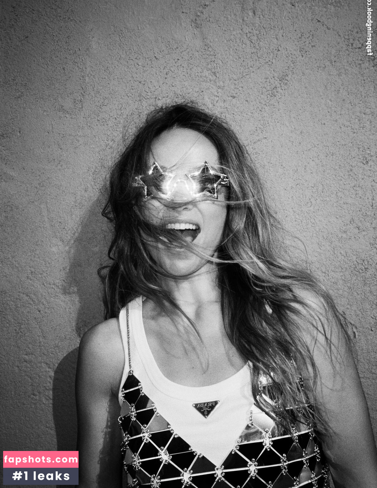 Olivia Wilde Nahé úniky fotek pouze od fanoušků #1139 - Fapshots