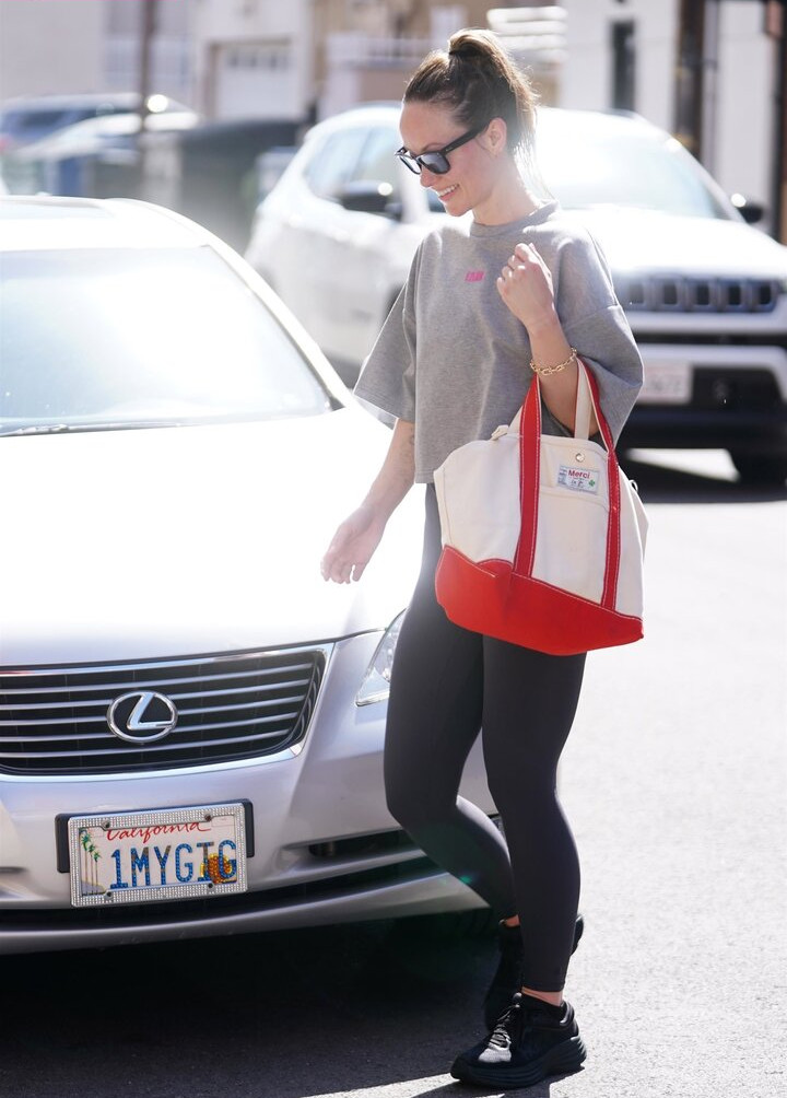 olivia-wilde gallery photo #1429