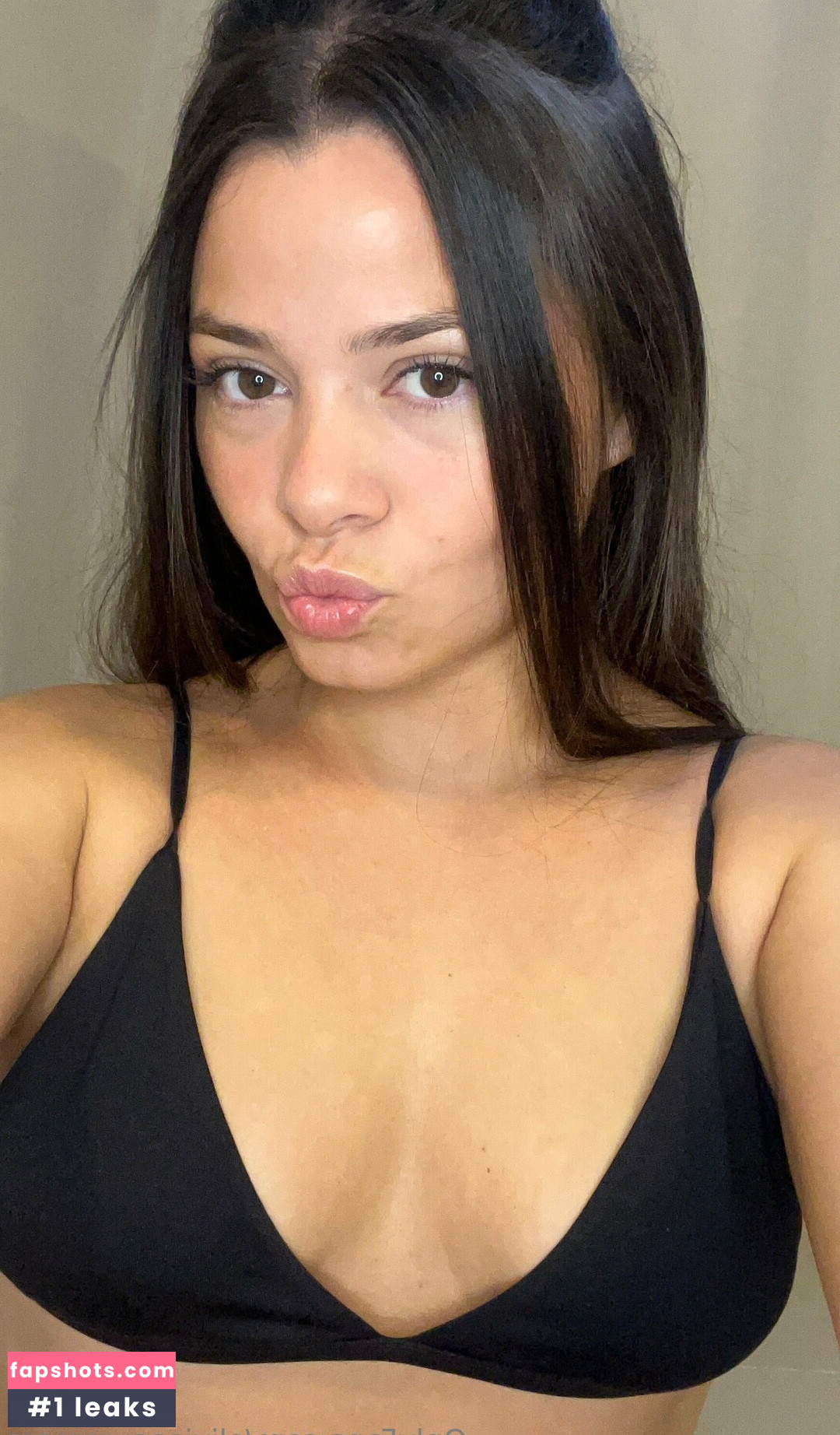 oliviaasummers gallery photo #7