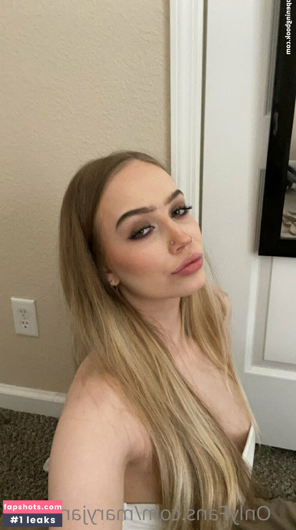 oliviacheer18 gallery photo #2