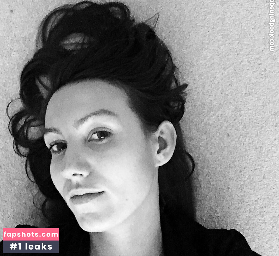 oliviacyd1 Nude Leaks OnlyFans Photos #14 - LeakJerk