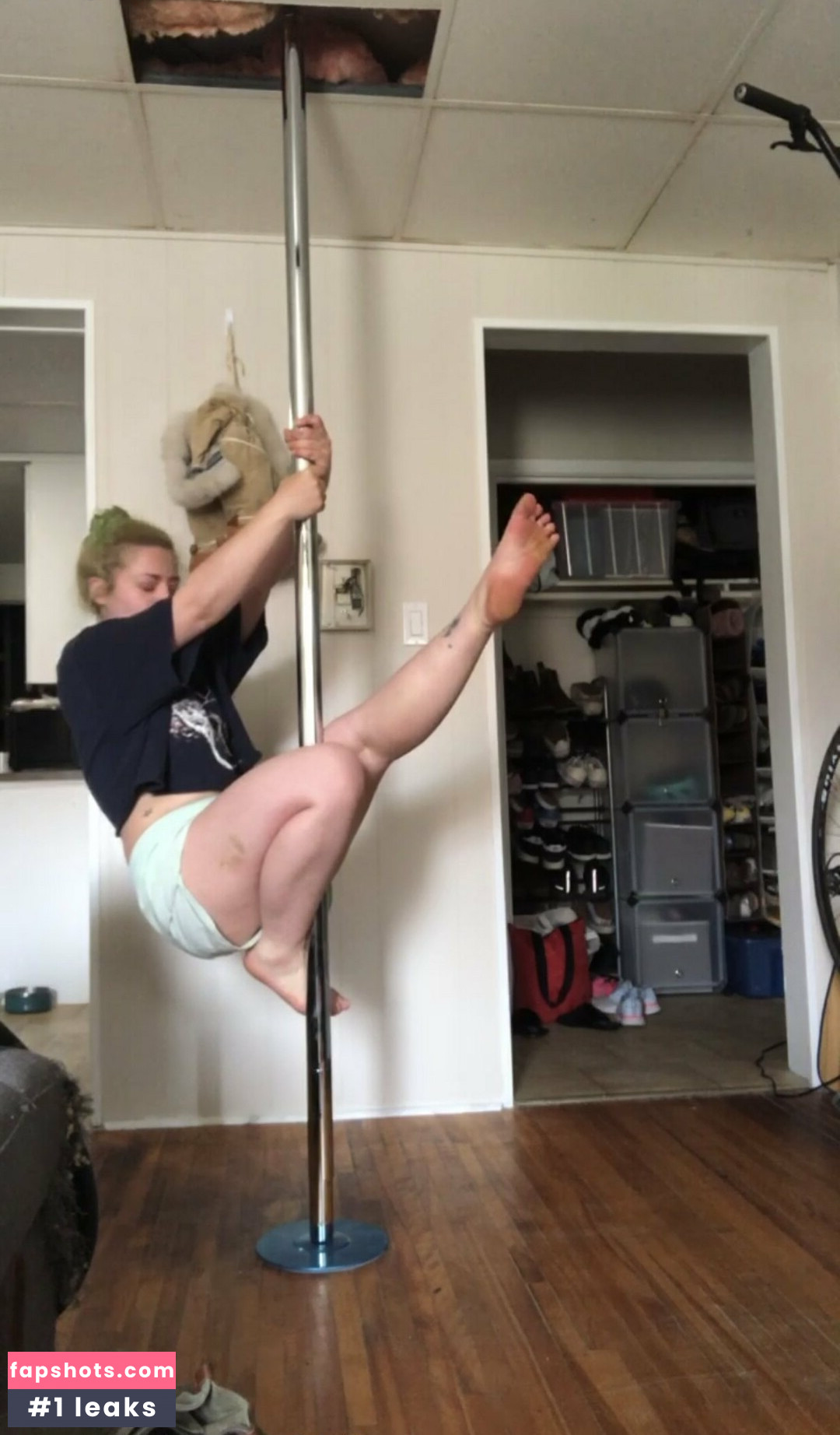 oliviafeetqueen Nahé úniky fotek pouze od fanoušků #16 - Fapshots