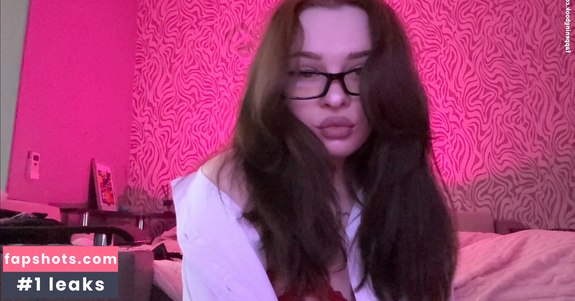 oliviaola_vip gallery photo #2