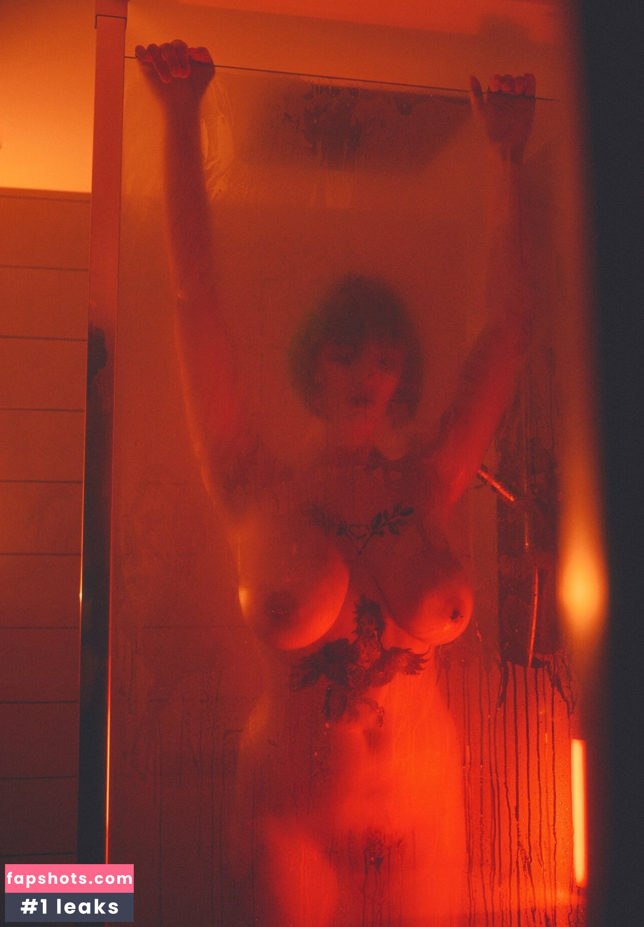 oliviarty gallery photo #5