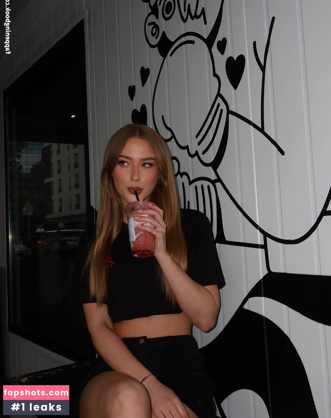 Oliwia Petryna gallery photo #5