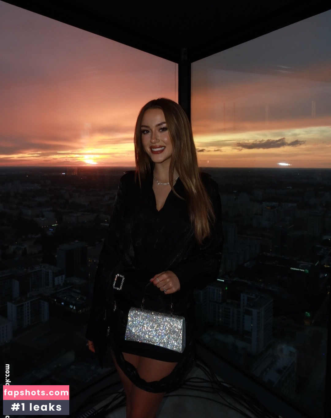 Oliwia Petryna nude babe gallery