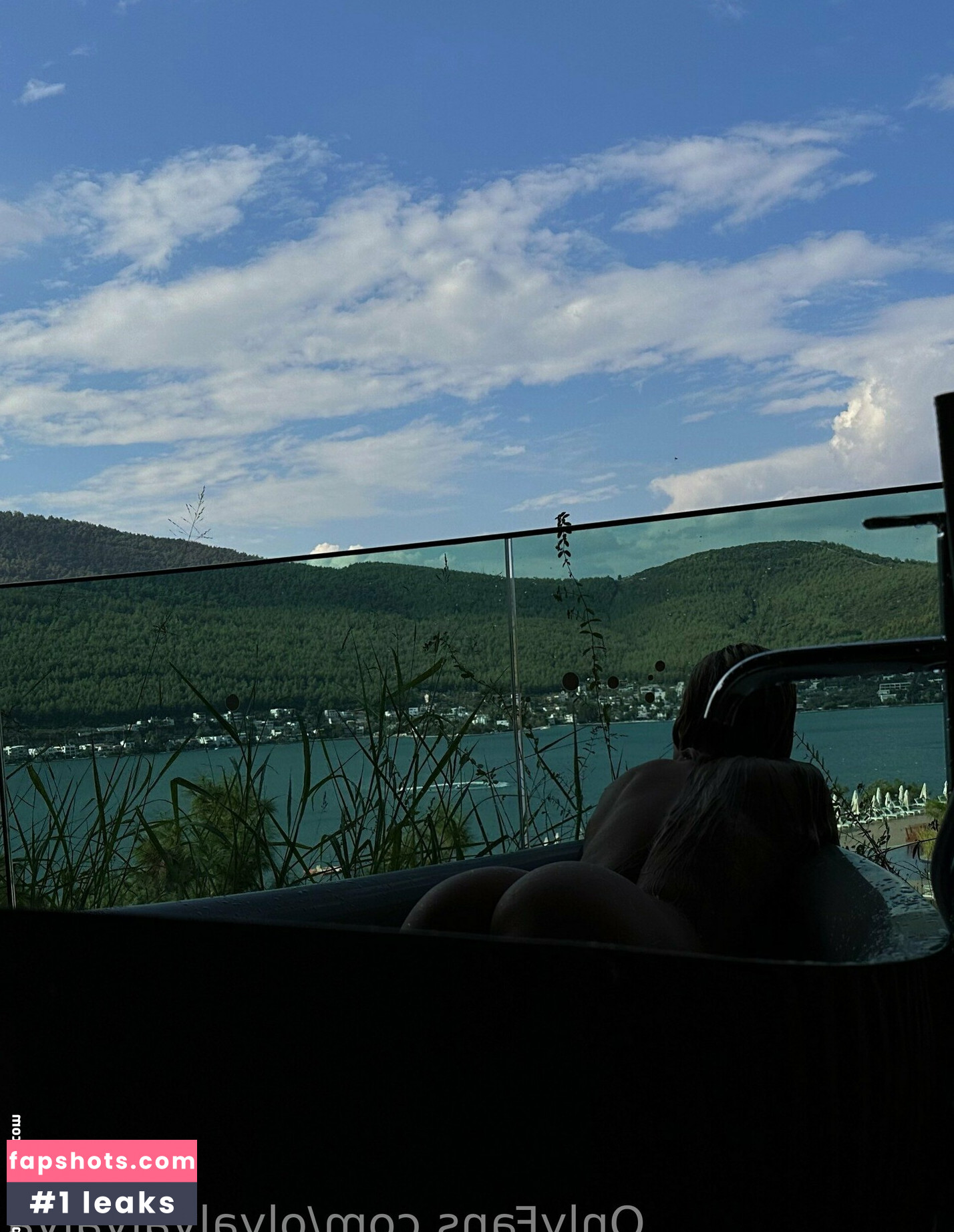 olyalyalyalya gallery photo #2