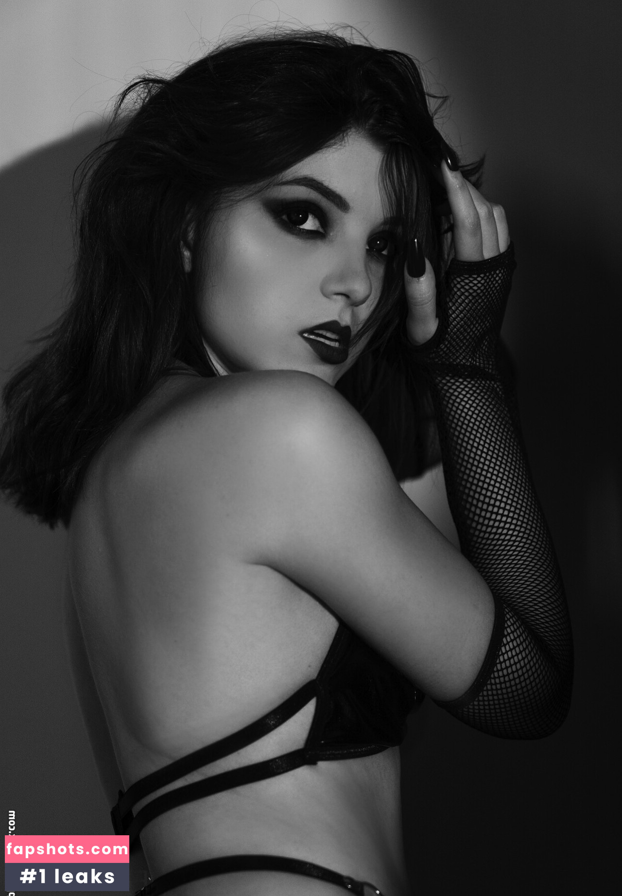 Olyashaa gallery photo #136