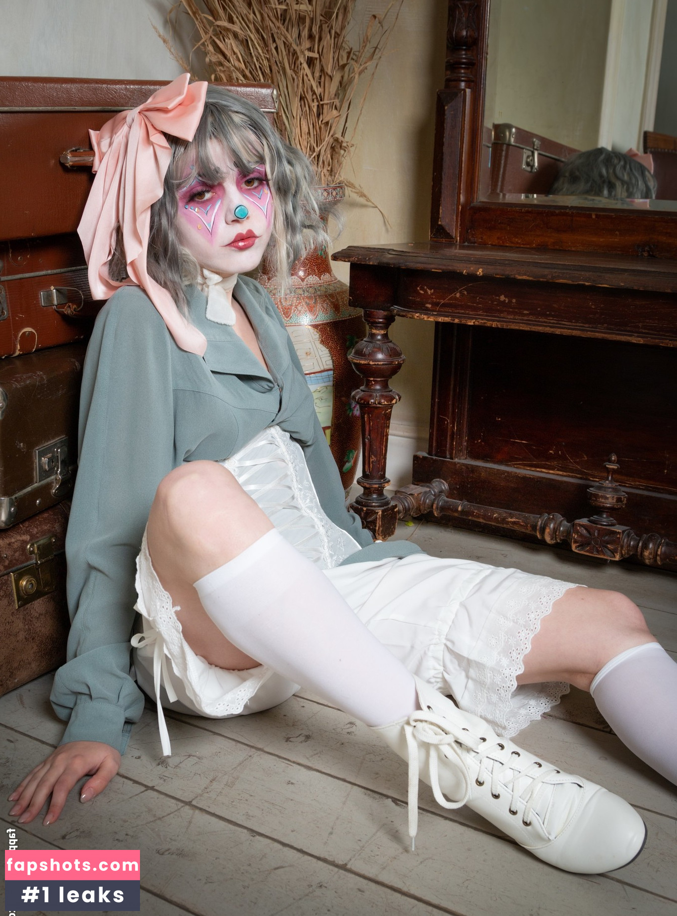 Olyashaa gallery photo #344