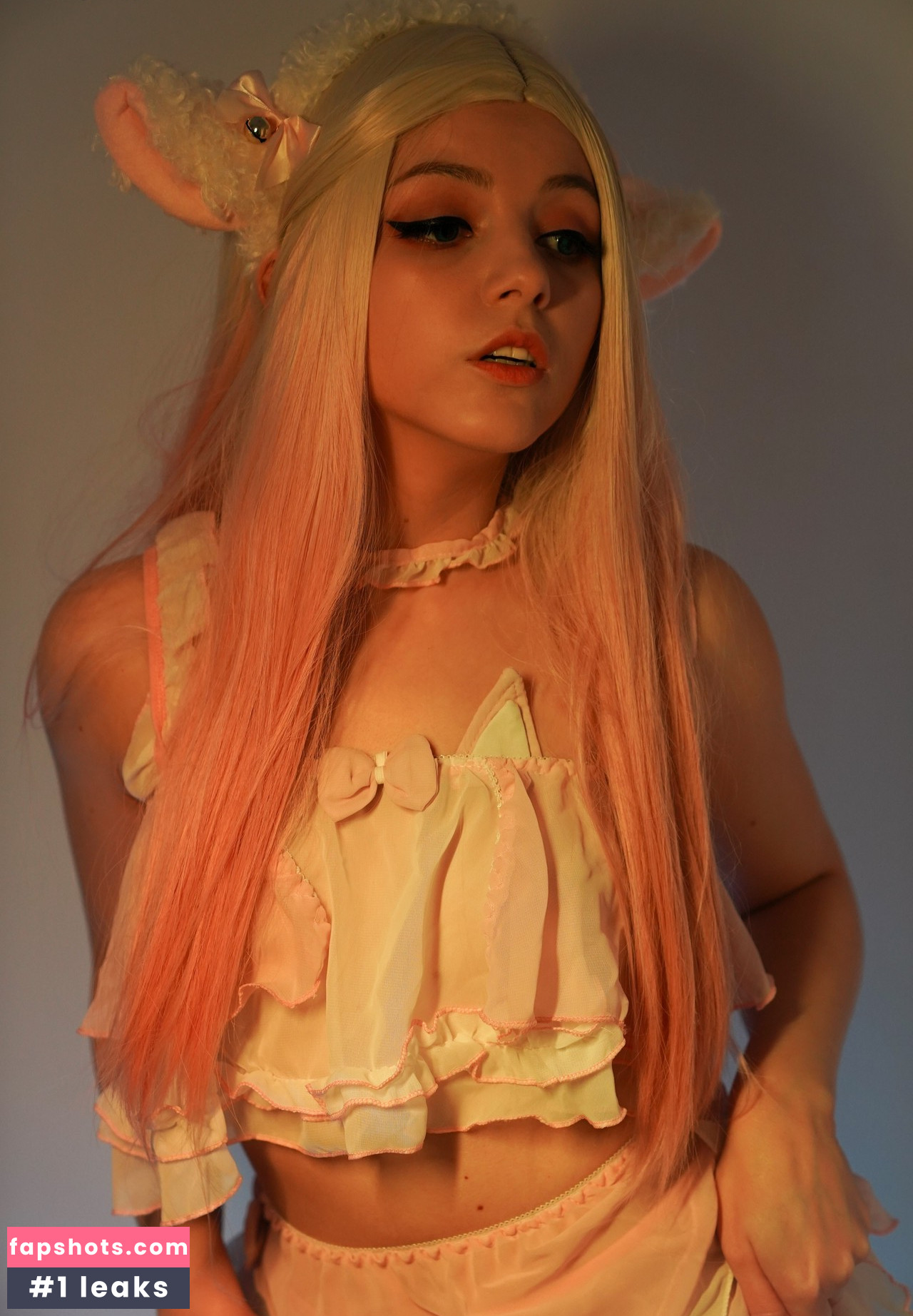 Olyashaa gallery photo #371