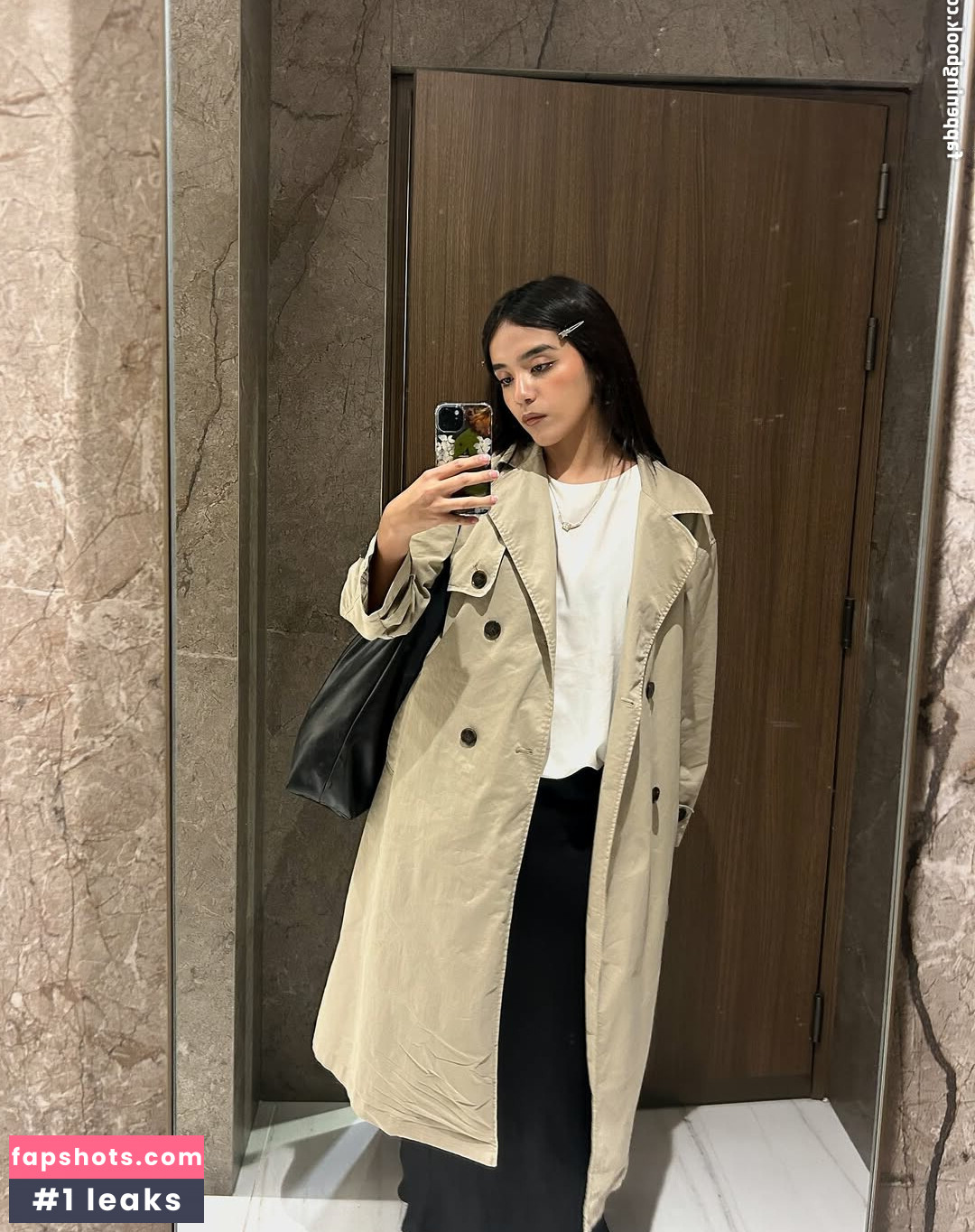 Om4ly gallery photo #14