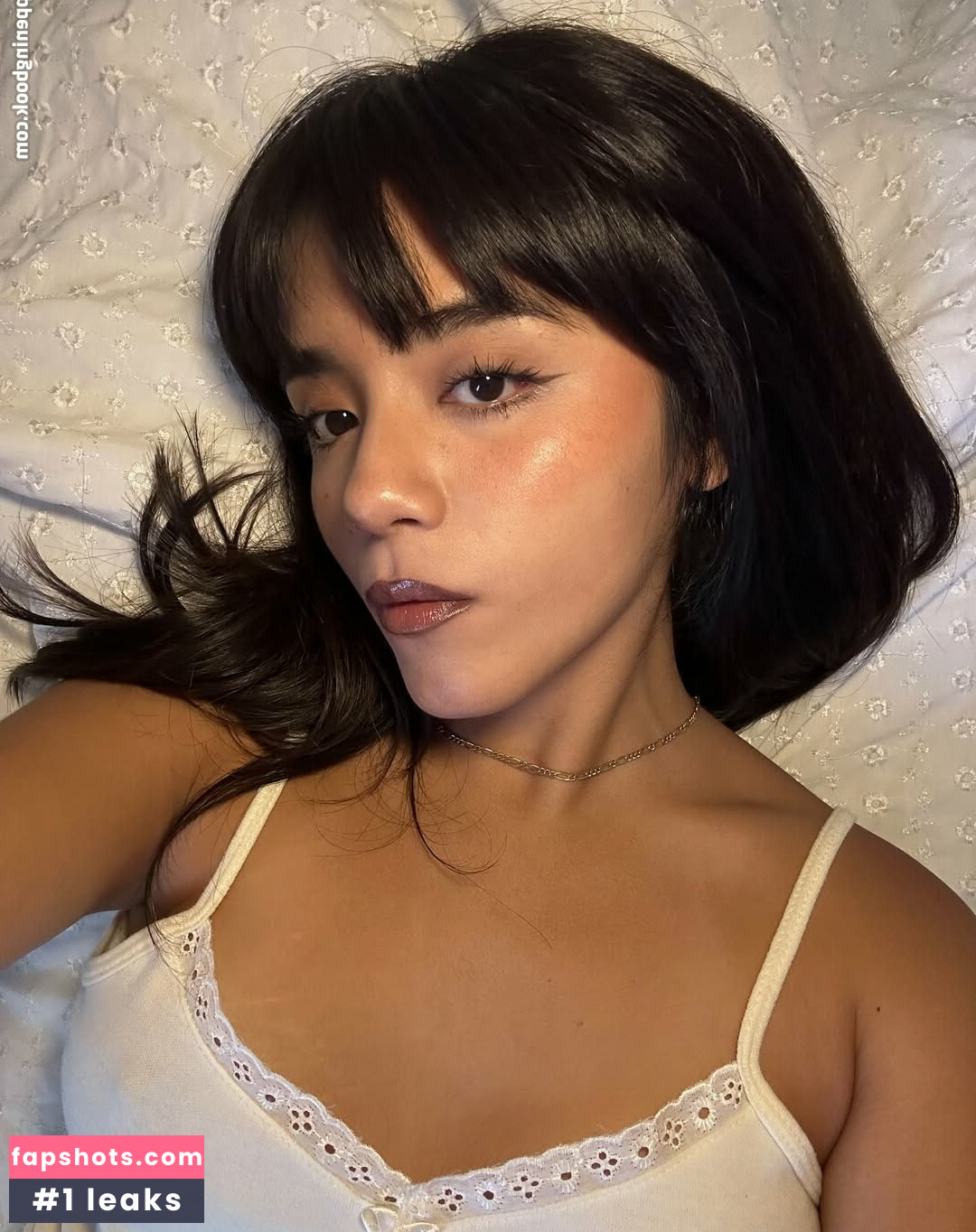 Om4ly gallery photo #25