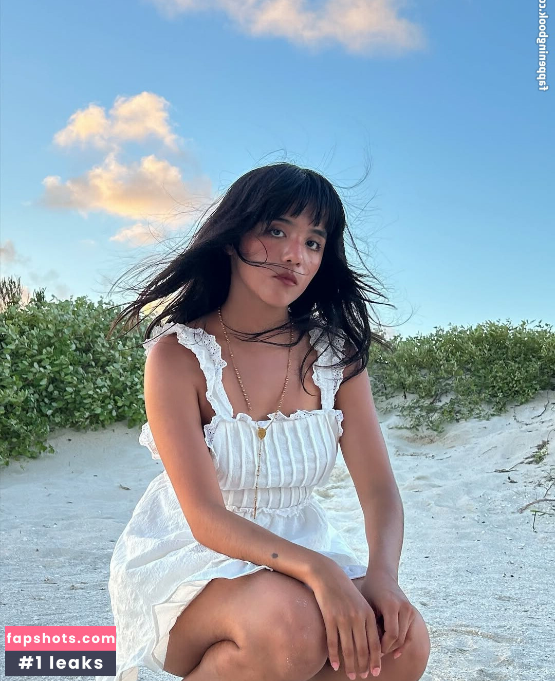 Om4ly gallery photo #28