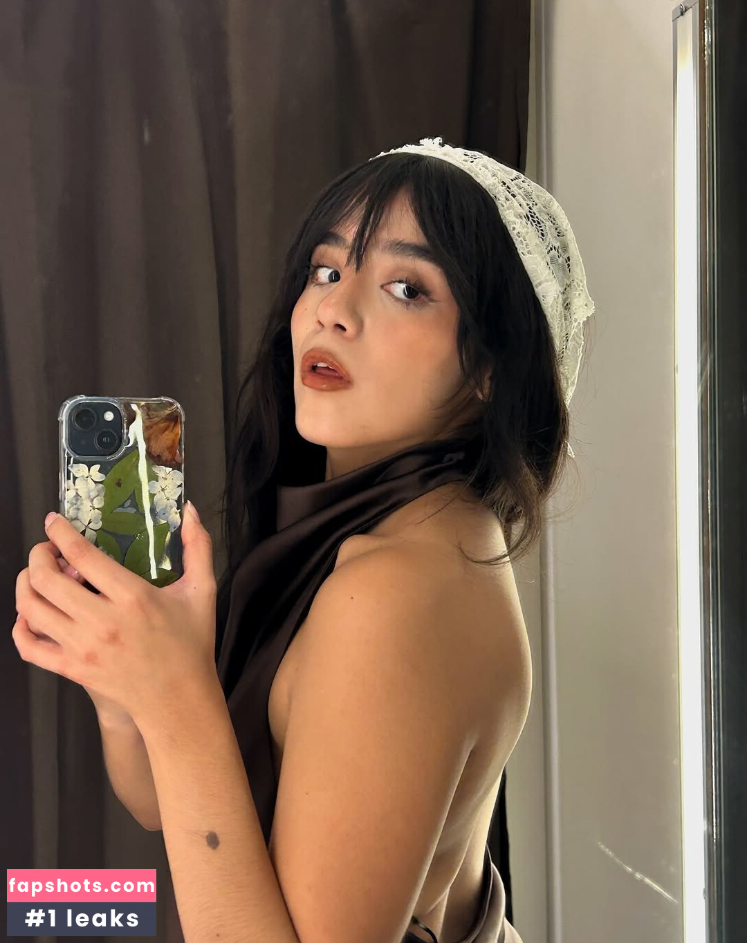 Om4ly gallery photo #5