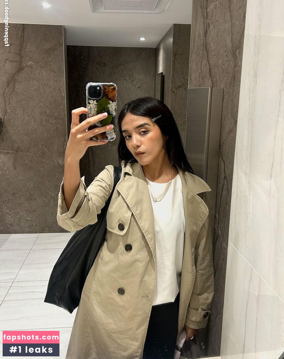 Om4ly gallery photo #6