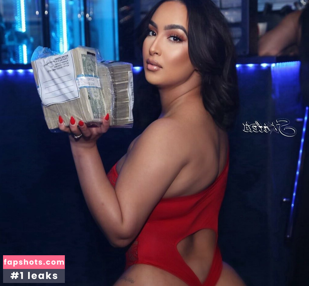 Omaima Benamre Filtración Desnuda OnlyFans Foto #12 - Fapshots