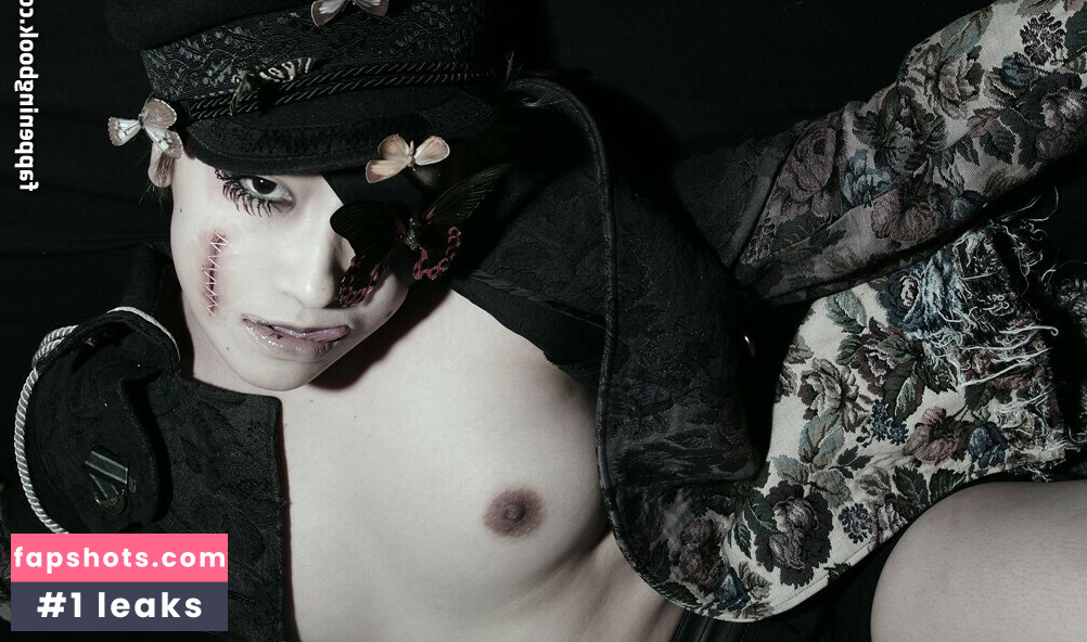 omikero Nude Leaks OnlyFans Photos #6 - LeakJerk