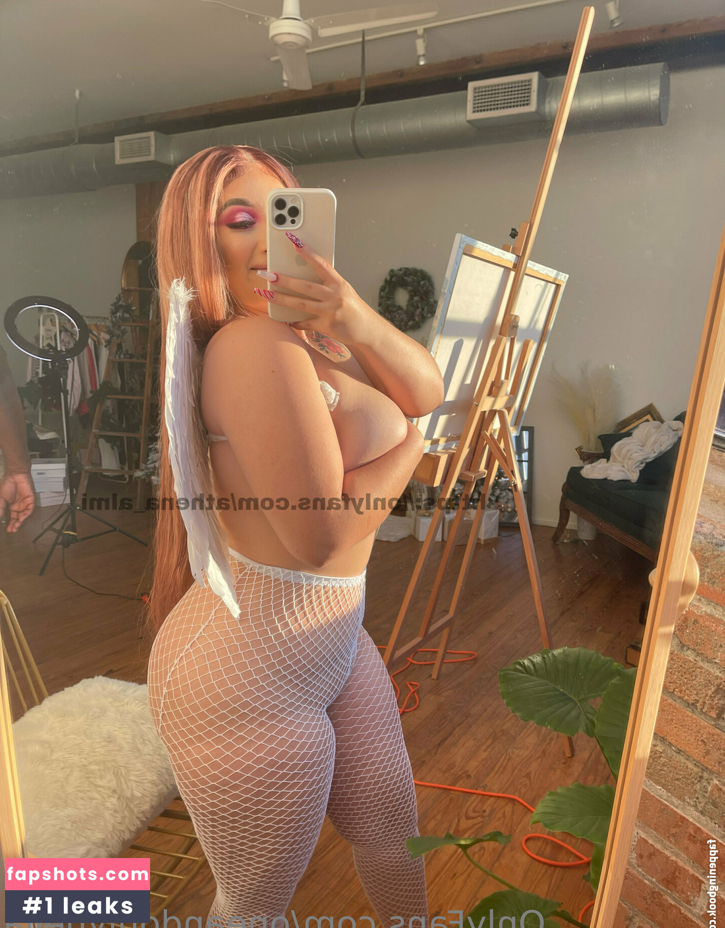 oneandonlynella gallery photo #4