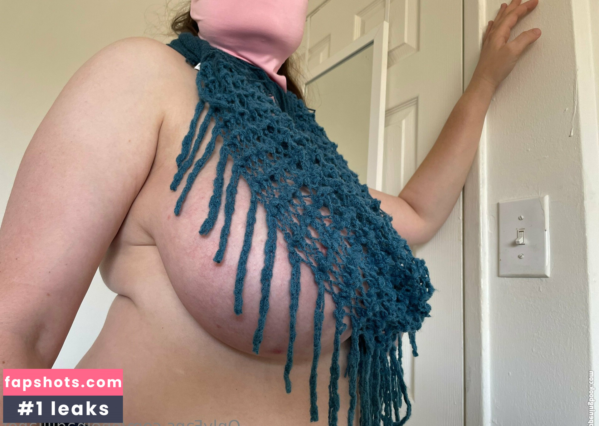 oneinagillianof gallery photo #16