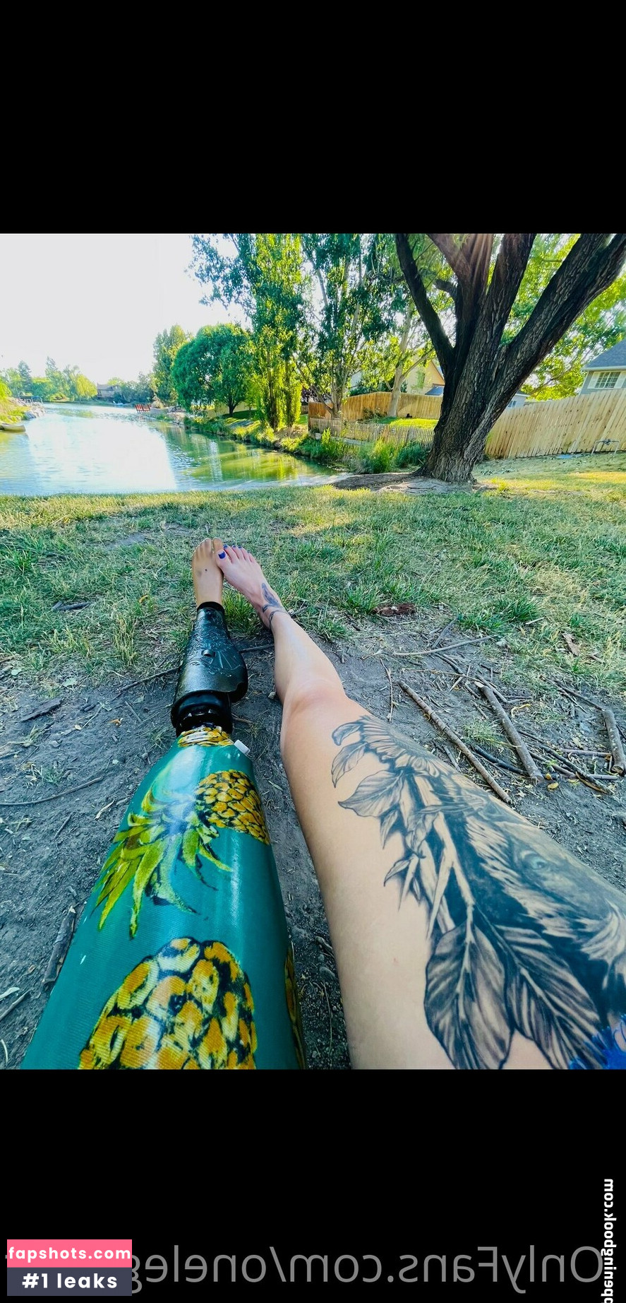 oneleglover gallery photo #3