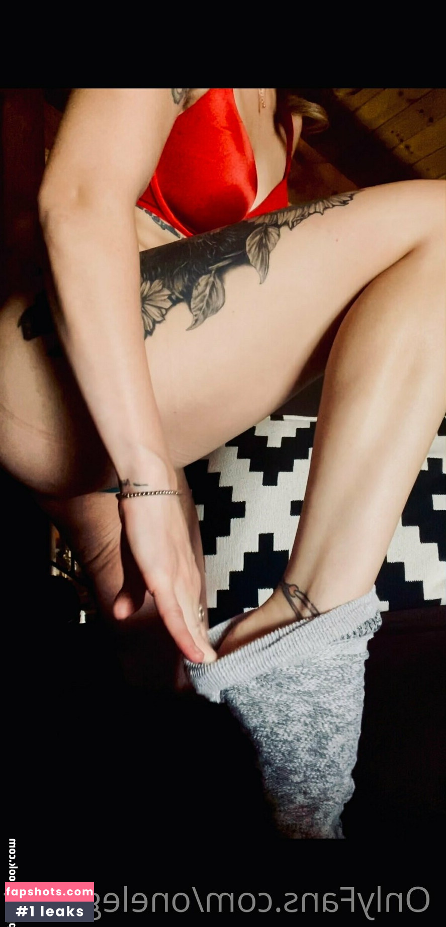 oneleglover gallery photo #7