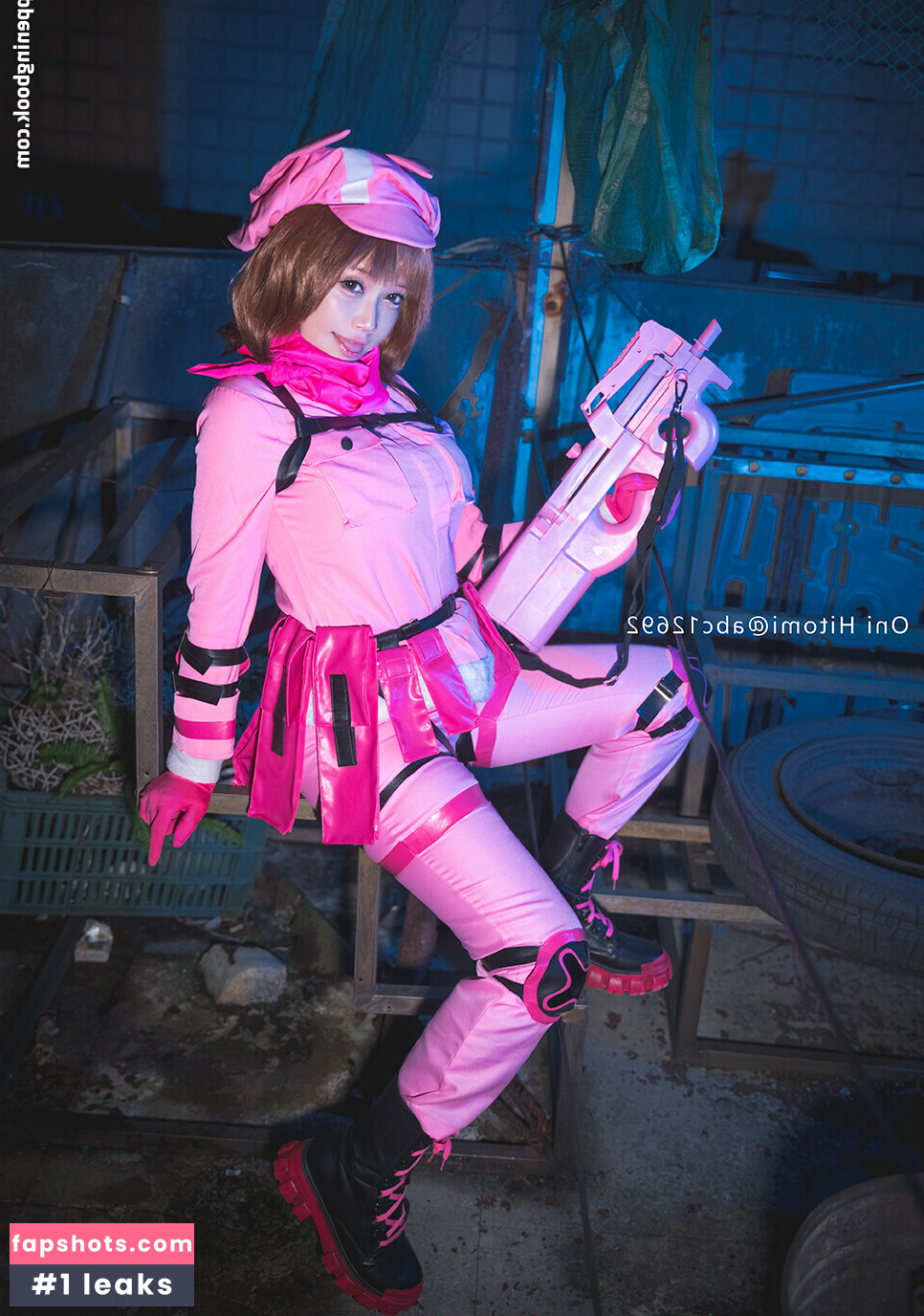 Oni Hitomi gallery photo #5