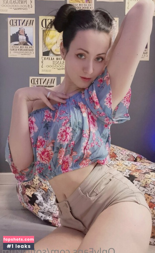 oniksiya sofinikum nsfw gallery photo #713