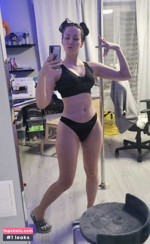 oniksiya sofinikum nsfw gallery photo #745