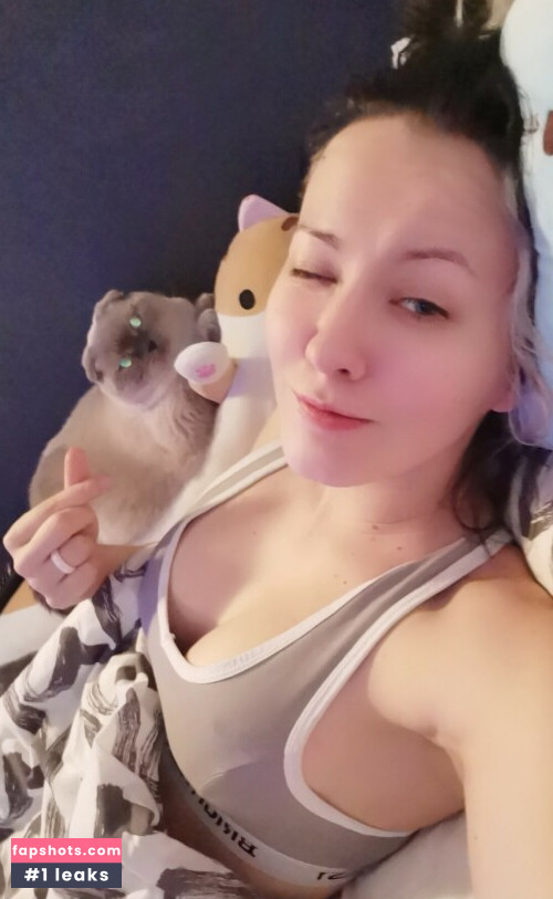 oniksiya sofinikum nsfw gallery photo #756