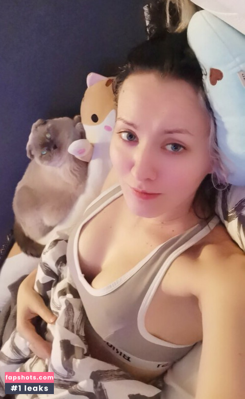 oniksiya sofinikum nsfw gallery photo #757