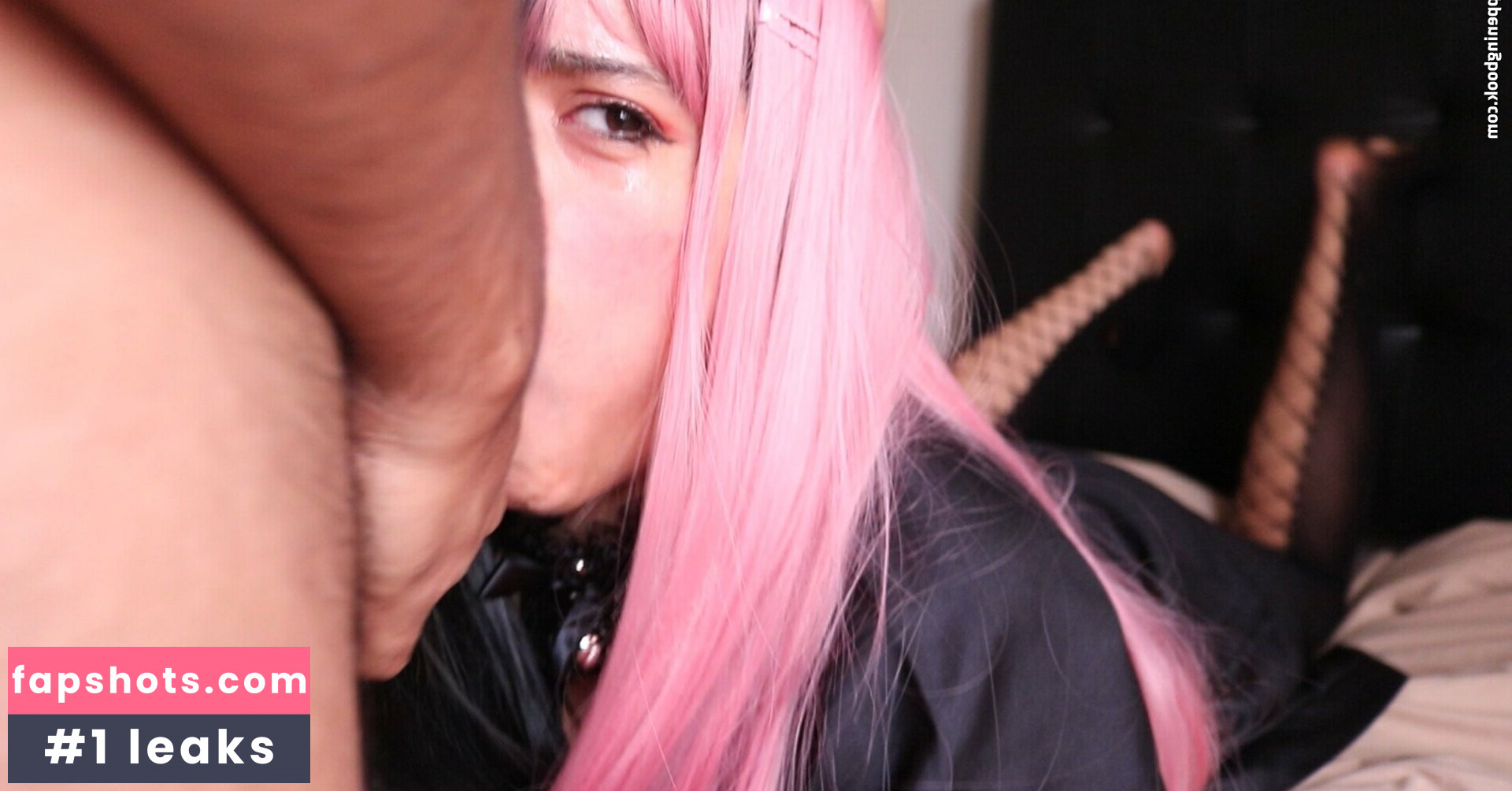 online_succubus gallery photo #17