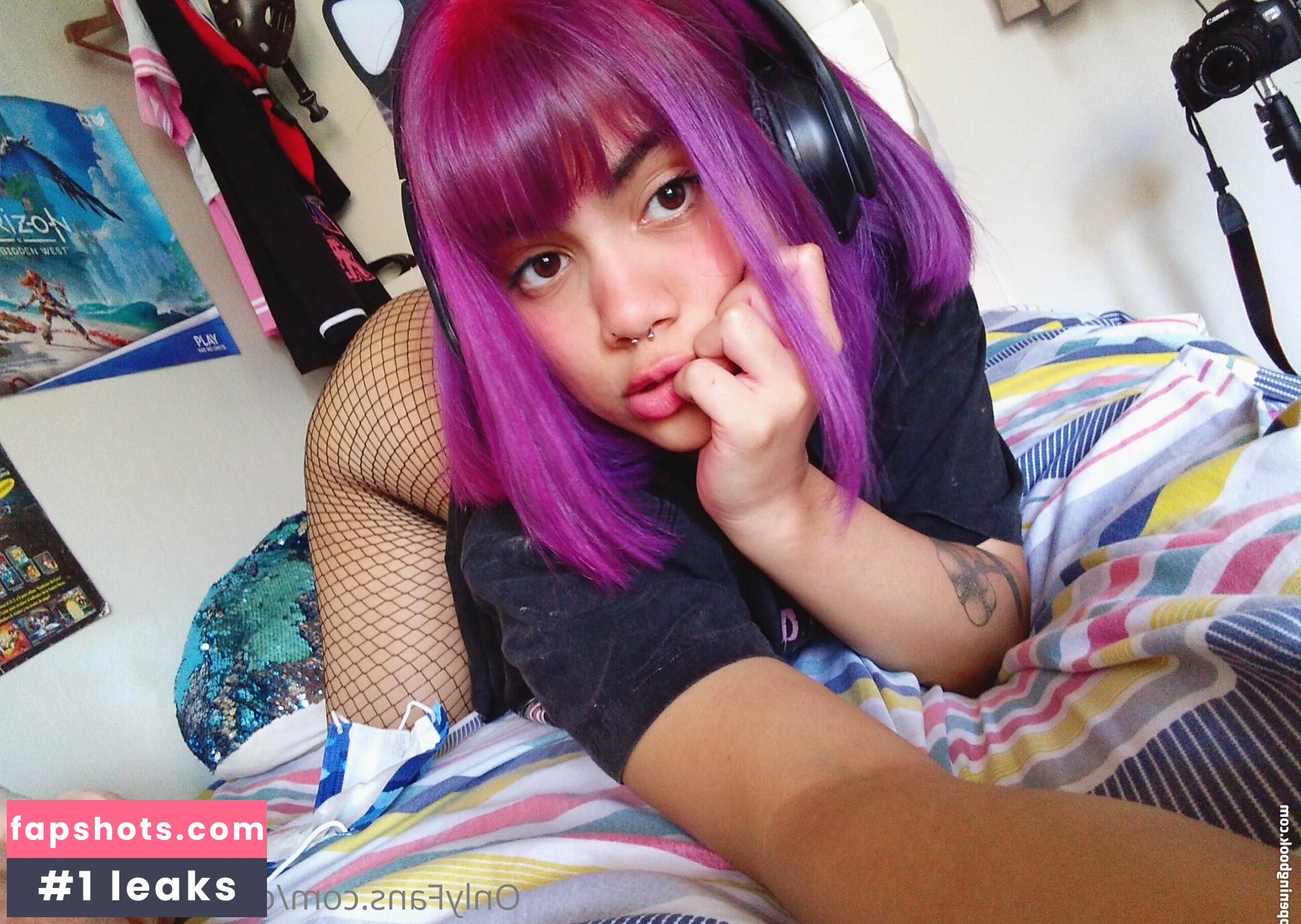 online_succubus gallery photo #27