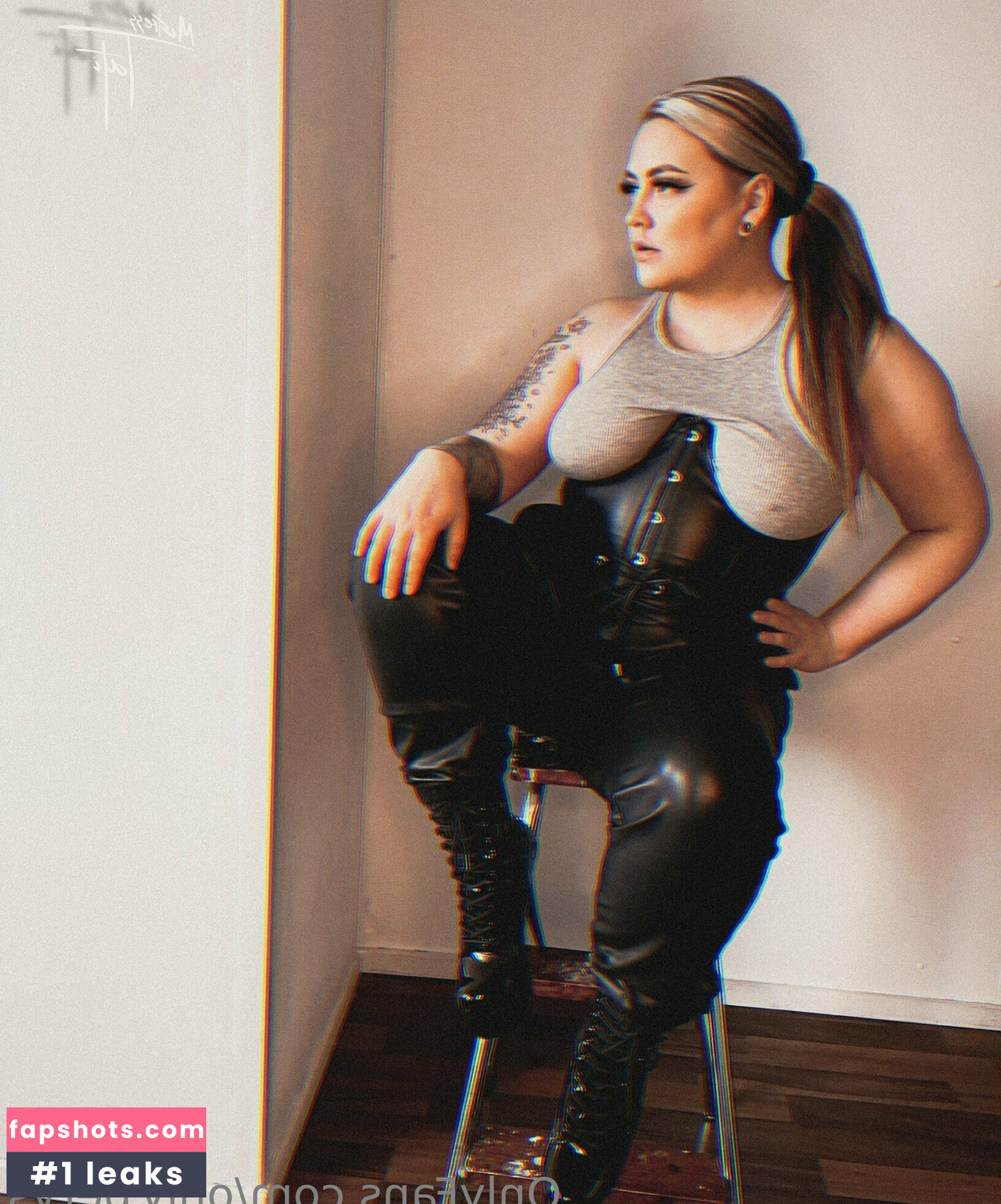 only.pervs gallery photo #18