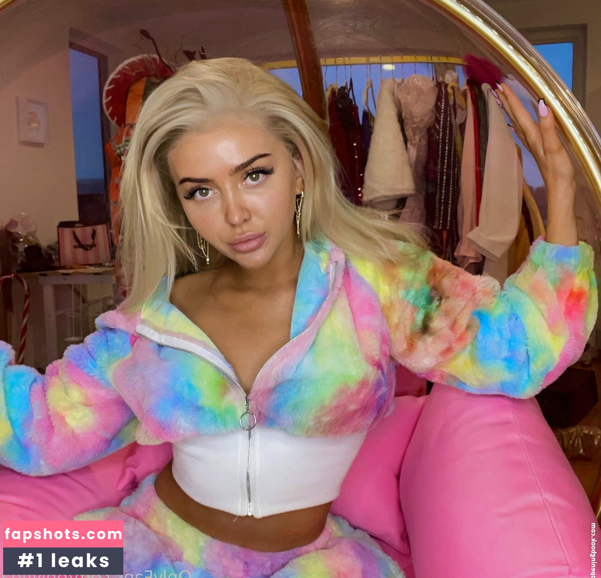 onlyfina gallery photo #9